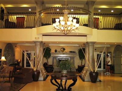 фото отеля Holiday Inn Express Hotel & Suites Tucson Mall