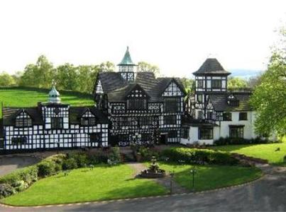 фото отеля Wild Boar Hotel Beeston (Chesire)