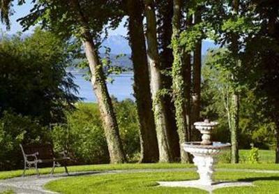 фото отеля Biohotel Schlossgut Oberambach