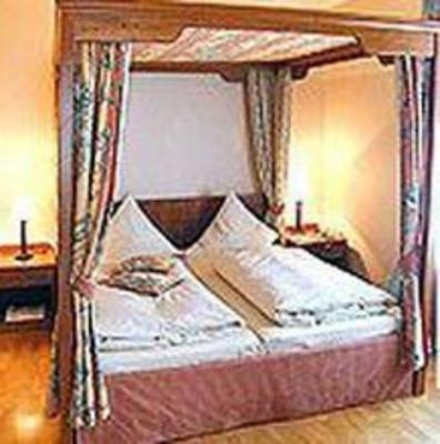 фото отеля Biohotel Schlossgut Oberambach