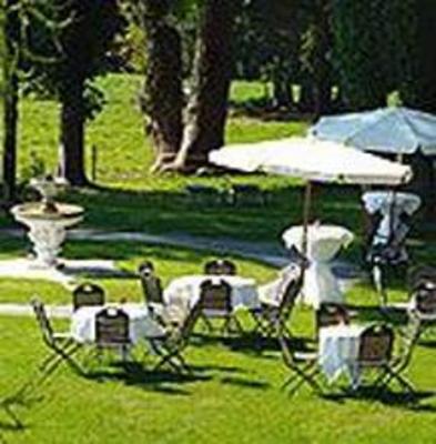 фото отеля Biohotel Schlossgut Oberambach