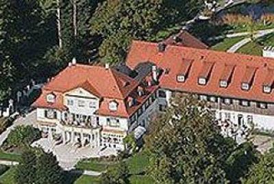 фото отеля Biohotel Schlossgut Oberambach