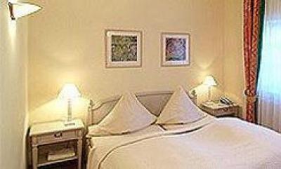 фото отеля Biohotel Schlossgut Oberambach