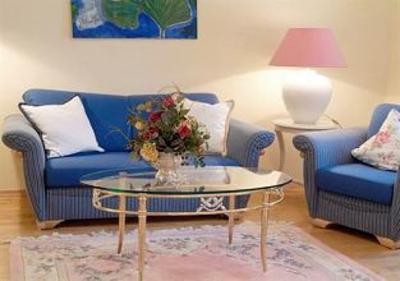 фото отеля Biohotel Schlossgut Oberambach