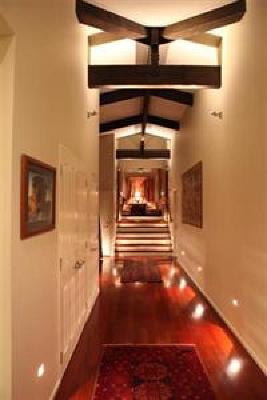 фото отеля Snowhaven Accommodation