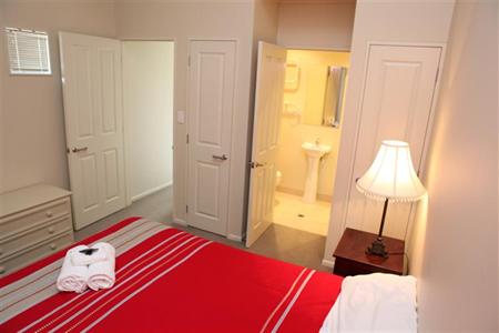 фото отеля Snowhaven Accommodation