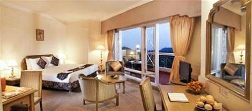 фото отеля Days Inn Sterling Resorts Fernhill Ooty