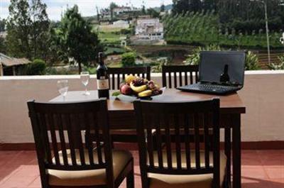 фото отеля Days Inn Sterling Resorts Fernhill Ooty