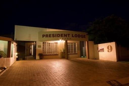 фото отеля President Lodge