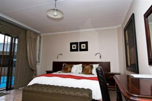 фото отеля President Lodge
