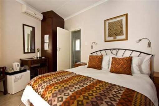 фото отеля President Lodge