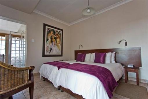 фото отеля President Lodge