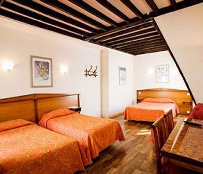 фото отеля Richmond Gare du Nord Hotel Paris