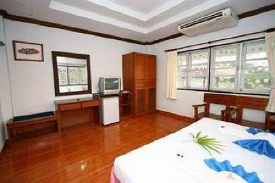 фото отеля Lanta Manda Resort