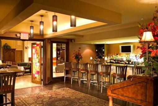 фото отеля Brookwood Inn Pittsford