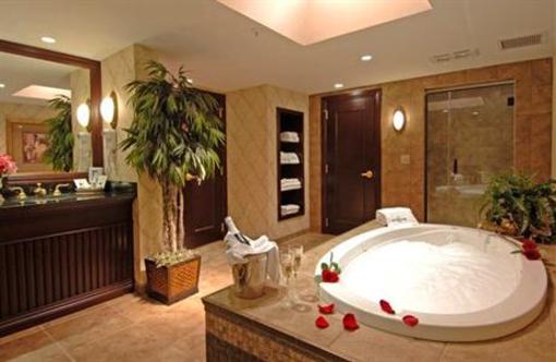 фото отеля Brookwood Inn Pittsford
