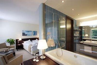 фото отеля TOP CountryLine Hotel Heide Spa & Resort