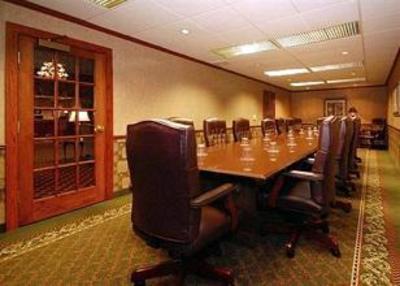 фото отеля Comfort Suites Milwaukee Airport Oak Creek