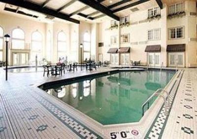 фото отеля Comfort Suites Milwaukee Airport Oak Creek