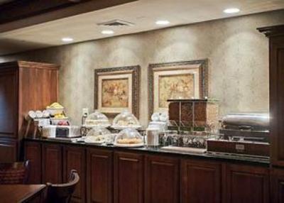 фото отеля Comfort Suites Milwaukee Airport Oak Creek