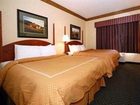 фото отеля Comfort Suites Milwaukee Airport Oak Creek