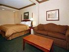 фото отеля Comfort Suites Milwaukee Airport Oak Creek