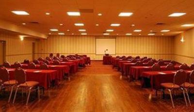 фото отеля Embassy West Hotel and Conference Centre