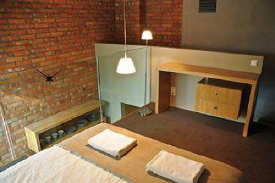 фото отеля La Gioia Designer's Lofts Luxury Apartments