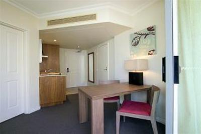фото отеля Mantra Legends Hotel Gold Coast