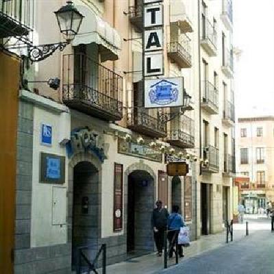 фото отеля Hostal San Marcos Huesca