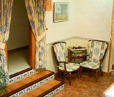 фото отеля Hostal San Marcos Huesca