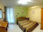 фото отеля Hostal San Marcos Huesca