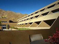 Zoso Hotel