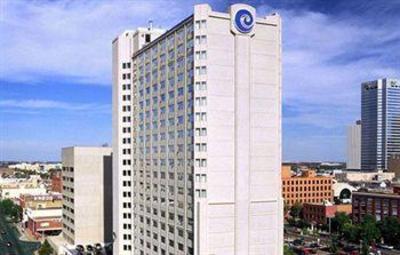 фото отеля Coast Edmonton Plaza Hotel