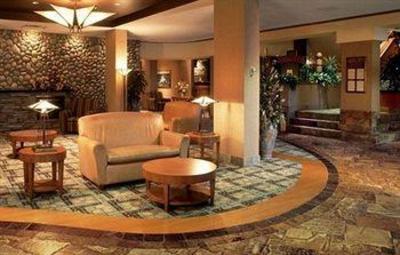 фото отеля Coast Edmonton Plaza Hotel