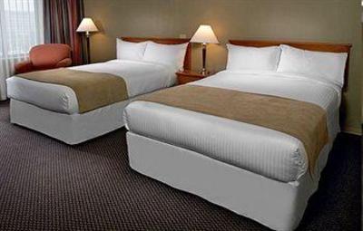 фото отеля Coast Edmonton Plaza Hotel