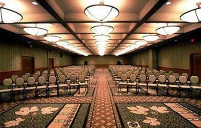 фото отеля Coast Edmonton Plaza Hotel