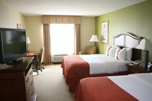 фото отеля Holiday Inn Hotel & Suites Lake City