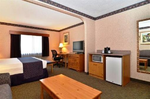 фото отеля BEST WESTERN Plus Executive Court Inn & Conf. Ctr