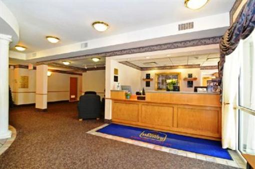 фото отеля BEST WESTERN Plus Executive Court Inn & Conf. Ctr