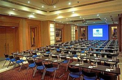 фото отеля Park Plaza Noida