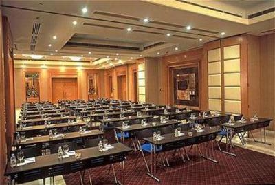 фото отеля Park Plaza Noida