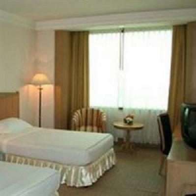 фото отеля Royal Parkview Hotel