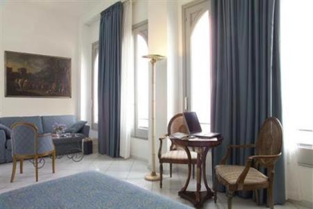 фото отеля Hotel Capri