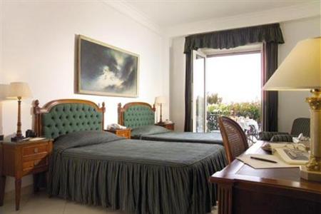 фото отеля Hotel Capri