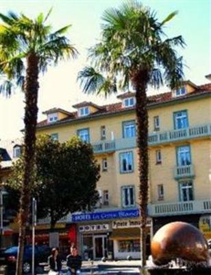 фото отеля Hotel La Croix Blanche Tarbes