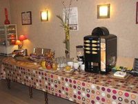 Hotel La Croix Blanche Tarbes