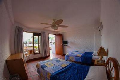 фото отеля Hotel Baja Montanita