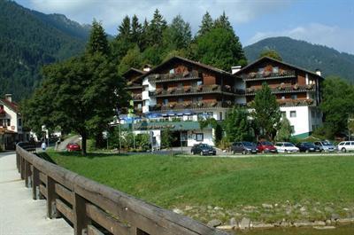 фото отеля Parkhotel Sonnenhof Oberammergau
