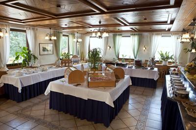 фото отеля Parkhotel Sonnenhof Oberammergau